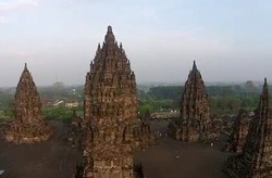 Menakjubkan, Panorama Candi Prambanan dari Udara