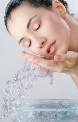 Mengenal Masalah Kulit Dehidrasi yang Banyak Dialami Orang Perkotaan