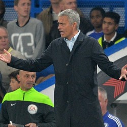 Chelsea Kalah, Mourinho Kritik Wasit karena Tak Beri Penalti