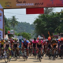 Tanjakan Menantang Mulai Menghadang di Etape 2 Tour de Singkarak