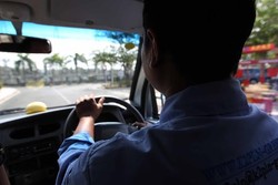 Biaya Setrum Mobil Listrik Made in Gresik Hanya Rp 12.000/Hari