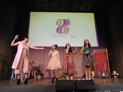 Ulang Tahun ke-2, Galeri Indonesia Kaya Tampilkan Seniman Dua Generasi