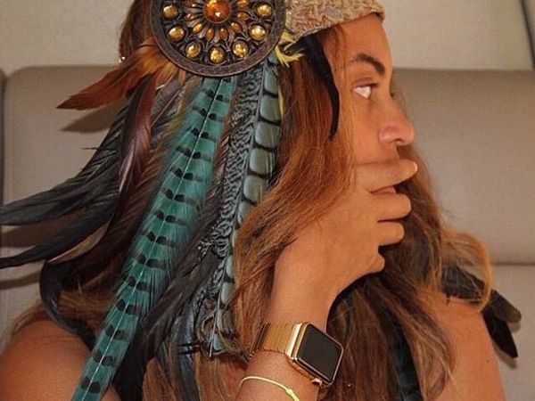 Deretan Pesohor Pamer Apple Watch Kebanggaannya