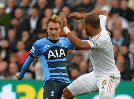 Swansea vs Spurs Imbang 2-2