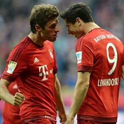 Mueller-Lewandowski Antar Bayern Hancurkan Dortmund 5-1