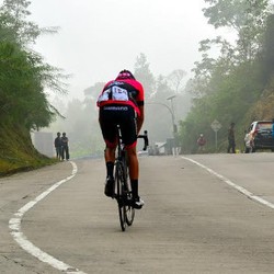 Berpacu dalam Kabut Asap