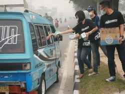 Asap Kian Bahaya, Pengguna Datsun Bagi-bagi Masker