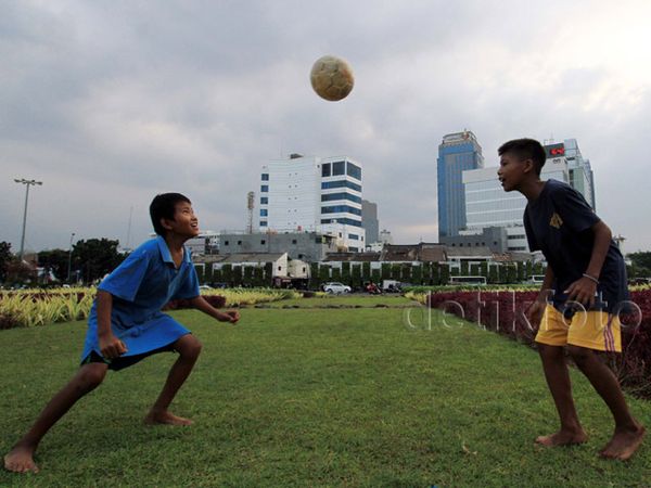 Minimnya Lahan Bermain Anak di Jakarta