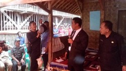 Tak Percaya Laporan Peternak, Mentan Timbang Sendiri Bobot Ayam