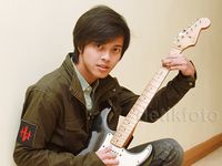 Bisma 'SM*SH' Jadi Anak Band