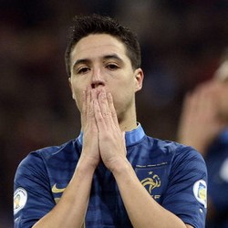 Nasri Enggan Main Lagi untuk Prancis Sekalipun Ayahnya yang Melatih