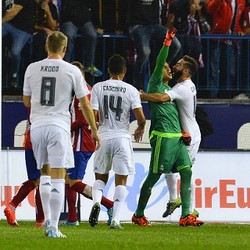 Casillas Sanjung Performa Apik Keylor Navas