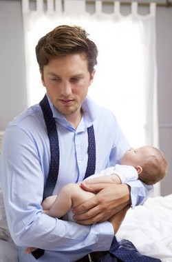 Tidak Hanya Ibu, Ayah pun Bisa Mengalami Baby Blues Pasca Anak Lahir