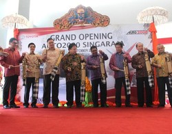 Toyota Resmikan Diler Auto2000 ke-96 di Singaraja, Bali