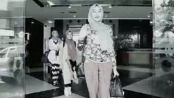 Shopping Cantik di Carrefour Transmart Bareng Pemenang Hijab Hunt 2015