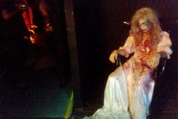 Diteror Hantu Ockta di Trans Studio Bandung, Ngeri Maksimal!