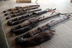 Senjata Sakti yang Bisa Deteksi Musuh Milik Masyarakat Porelea