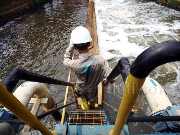 Kemarau Sebabkan Pasokan Air Bersih Menurun