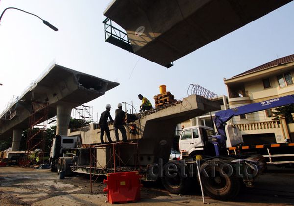 Pembangunan Flyover Permata Hijau Capai 70 Persen