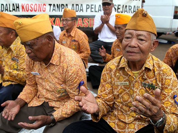 Veteran Istighotsah di Istana Merdeka