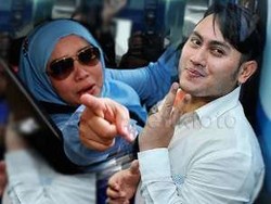 Nassar Muzdhalifah Resmi Cerai, Denada Sakit Jantung