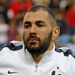 Benzema Gatal Usai Setahun Puasa Gol bersama Prancis