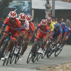 Jersey Merah Putih Masih Milik Dadi