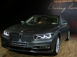 BMW: Stok Seri 7 untuk Pengiriman Desember Sudah Habis Terpesan