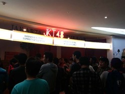 Tak Pernah Bosan Bertemu Idola Cantik di Teater JKT48