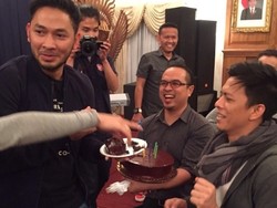 Uki NOAH Rayakan Ultah Saat Konser di Amerika Serikat