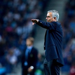 Chelsea Jelek, Mourinho Tak Mau Cari-cari Alasan