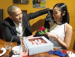 Akui Dekat, Rinni Wulandari Bantah Pacaran dengan Rapper Malaysia