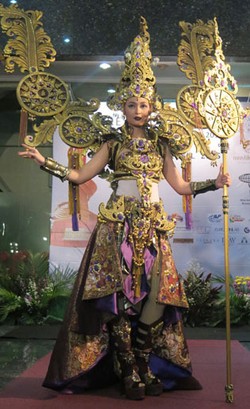 Kostum Nasional 22 Kg Ini Akan Dipakai Puteri Indonesia di Miss International