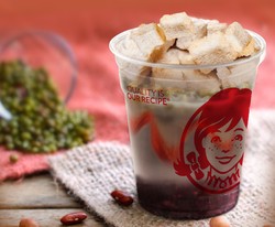 Wendys Hadirkan Frosty Podeng, Dessert Manis Rasa Nusantara