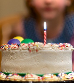 Kapan Anda Ultah? Google Mau Beri Kejutan