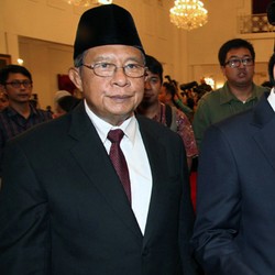 Rupiah Menguat, Darmin: Jangan Tarik Kesimpulan Semua Masalah Beres