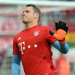 Neuer: Tak Peduli Bundesliga Membosankan, yang Penting Bayern Menang