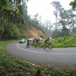 Thomas Rabou Juara Etape 7, Para Pebalap Iran Tercecer