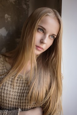 Survei : 85% Wanita Dilanda Kegalauan Saat Tahu Temannya Menikah