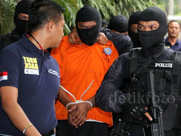 AD Tersangka Pembunuhan Bocah Dalam Kardus