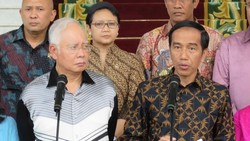 Sebelum Jokowi dan Najib Kompak, RI-Malaysia Bersaing di Bisnis Sawit