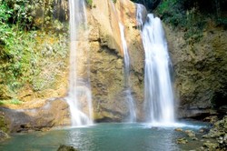 Air Terjun Ladenring, Perawan Cantik dari Bone