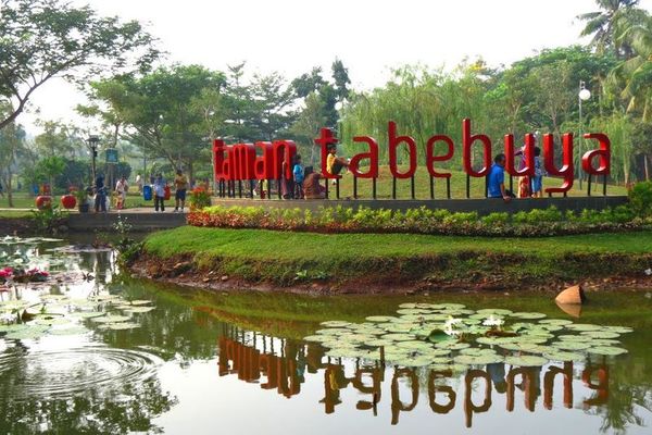 Taman Tabebuya, Oasis di Selatan Jakarta