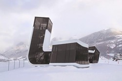 Bandara di Georgia Seperti Markas di Film Star Wars