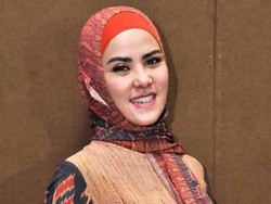 Wajah Penuh Bekas karena Campak Jerman, Angel Lelga Tak Percaya Diri