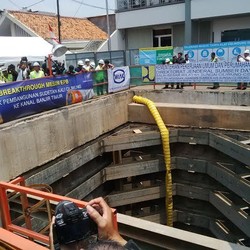 Menteri PU Cek Sodetan Ciliwung, 50% Terowongan Sudah Dibangun