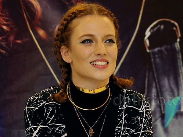 Suasana Promo Album Jess Glynne di Jakarta