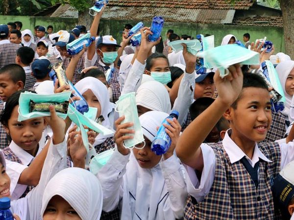 Masker untuk Korban Kabut Asap