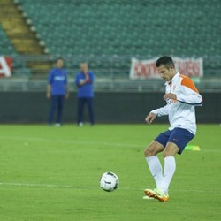 Memphis-Van Persie Disebut Bersitegang, Blind: Itu Cuma Diskusi Biasa