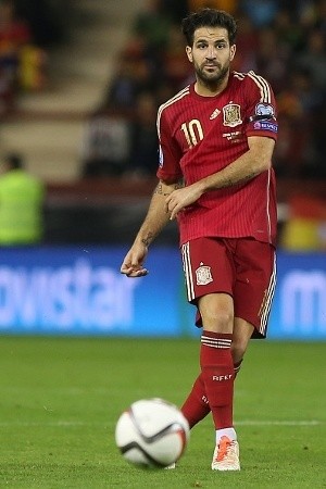 Caps ke-100 Fabregas Bisa Tertunda